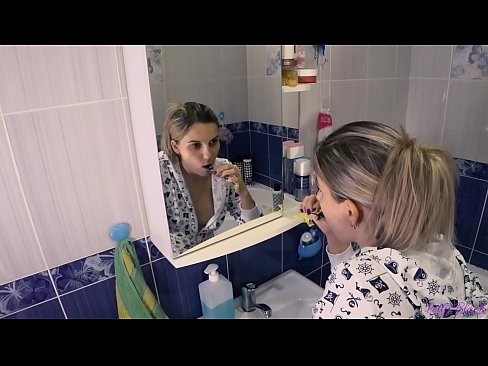 ❤️ Pijamaz jantzitako gazteekin ahozko esperma amaitzen da ipurdian - Letty Black ❤❌ Azal bideoa %eu.xxx-wow-net.ruan